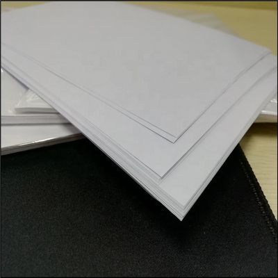 45% oppervlaksgloes A4 Jumbo papierrol Aanpasbaar met aanvaardbare bestelling