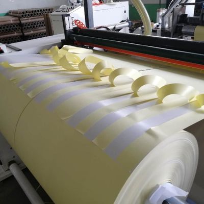 Gepersonaliseerde grootte Glanzende zelfklevende plakpapierrol met anti-krultechnologie