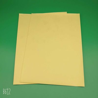 Gepersonaliseerde grootte Glanzende zelfklevende plakpapierrol met anti-krultechnologie