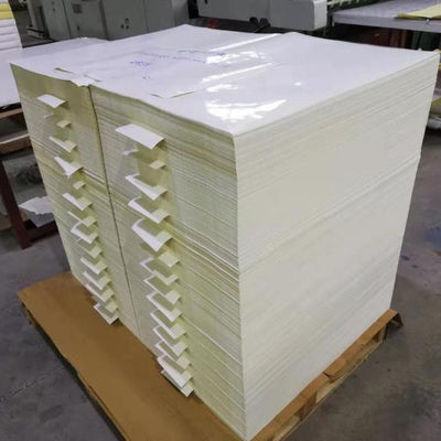 Zelfklevend plakpapier van Direct met eenzijdige coating en Virgin Pulp Style