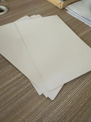 Gecoate 250-350 gms C2S/High Bulk Art Card voor afdrukken en verpakken