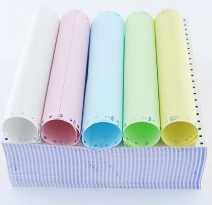 Papierindustrie Gebruik CB/CFB/CF Geen koolstofpapier Ncr rol voor vouchers Drukpapier