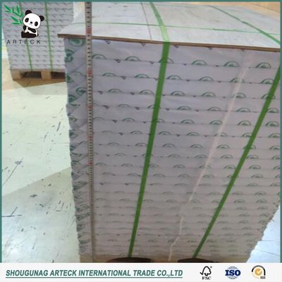Lonfon Wit 80GSM houtvrij offsetpapier voor verpakkingen A3 Grootte 800*400 mm in Londen