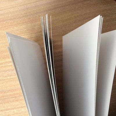 Graad A 250-350 gram C2S/GC2/High Bulk Art Card voor druk- en verpakkingsdoeleinden