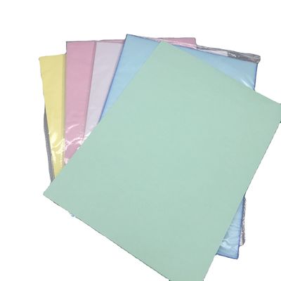 48-80 gm papier zonder koolstof van purine houtpulpkleur voor de vervaardiging van papierrolletjes