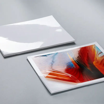 Professionele anti-krul papier 190-200gsm C2S Gloss Coated Art Paper voor aanpassing