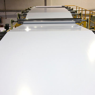 Kaolinite bedekt C2S kunstpapier van Snow Eagle perfect voor Bond papier van Top Mills.