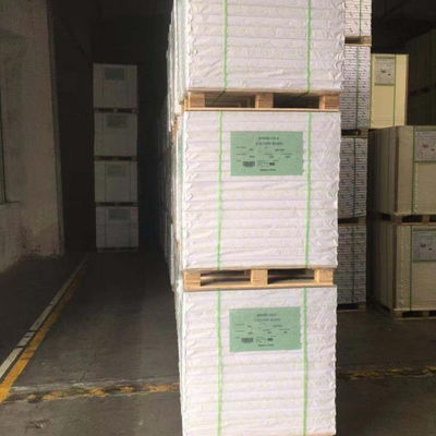 FBB/GC1/C1S Geschenkverpakking 100% maagdelijke pulp 210/230/250/270/300/350/400 gram