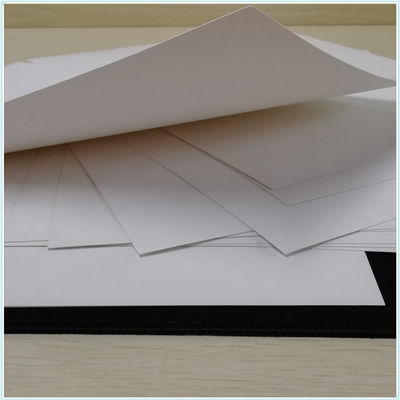 Houtpulp FBB Ivory Board van Ningbo Fold accepteert een bestelling op maat en is aanpasbaar