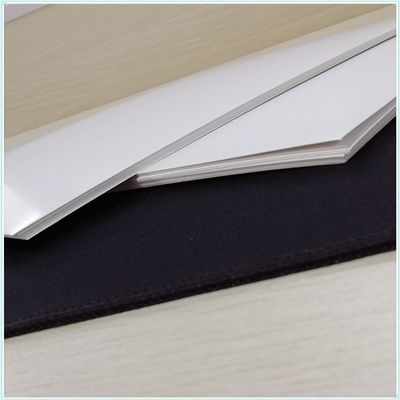 Digitale producten Verpakking C1s Papierplaat boven 190G Compatibel met offsetprinting